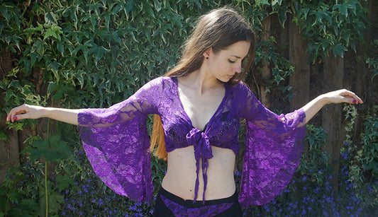 Lila Spitzentop