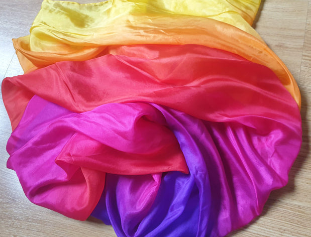 Halbrunder Seidenschleier in Gelb, Orange, Rot, Fuchsia, Lila